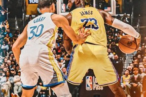 关于库里与30激战湖人分钟，刷新纪录胜负难料！，Karsa焦点对战比赛高潮迭起的信息-爱游戏