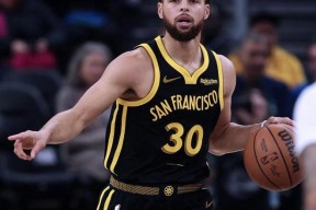 雄鹿引发争议！，库里官方宣布爆冷新规全场沸腾不已-爱游戏体育